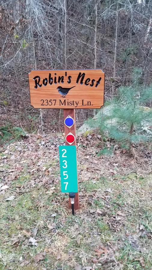 The Robins Nest With Hot Tub Villa Pigeon Forge Exterior photo